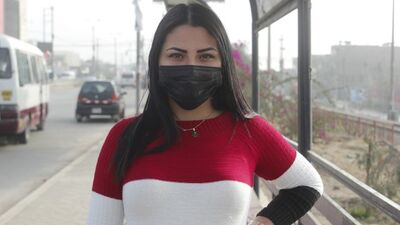 Big ass Venezuelan Ginezflowrs lost in Lima tries her first cock