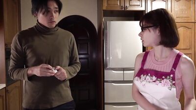 Five Minutes When My Husband Is Smoking Every Day [Decensored] - Eimi Fukada