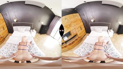 Horny Milf Likes It Best In Her Ass - Tiffany Rousso