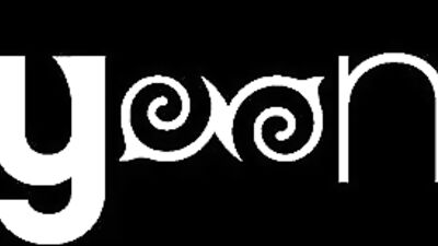 Hairy Lesbian Scissoring + Licking