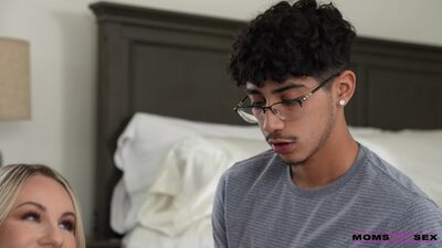 Stepmom Knows What Boys Think About