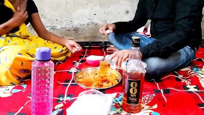 Desi bhabhi drinking a daru and doing sex in devar