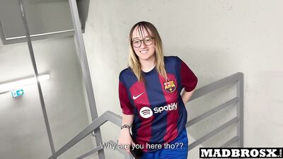 A Barcelona Supporter Fucked By PSG Fans in The Corridors Of The Football Stadium !!!