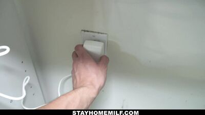 "Essensual Oils - Stayhomemilf