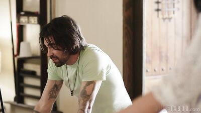 Playing Step-Doctor, Scene #01