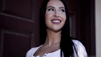 So Extra!, Scene #04