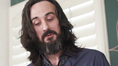 In A Bind, Scene #01