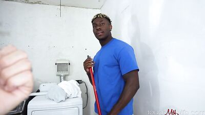 Towel Trick, Scene #01