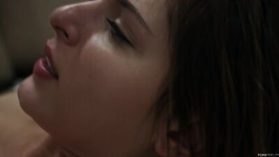 Mesopotamian Massage For Millennial Cleopatra - Leah Gotti