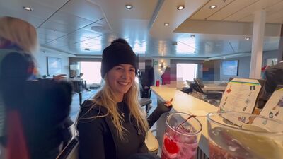 Hot blonde cheats on her boyfriend with random Cruise passenger in hot POV action