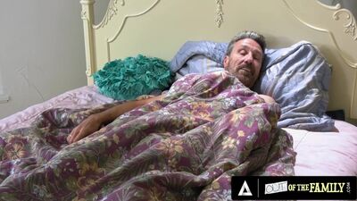 Vanessa Sky's Stepdad Steve Holmes Takes Her Sweet Ass & Pussy Like A Pro