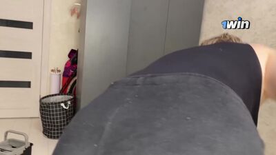 While the stepmother was mopping the floors, the stepson admired her juicy body