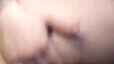 Dildo pussy stretching- big toys and pussy grip close up