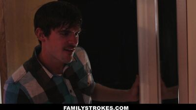 Spooking Your Stepsisters