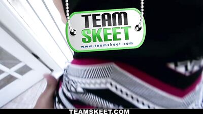 Quick Fuck Before Dinner