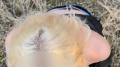 Hot blonde with natural tits gave a blowjob right on the street