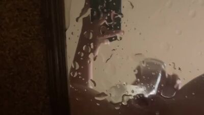 squirting up close ????