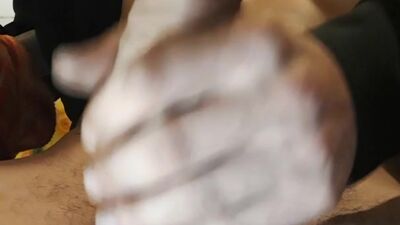 Teen italiano con un bel cazzone xxl