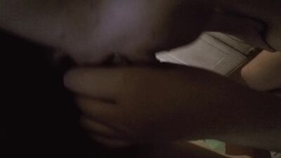 Ibamos a ver una serie y terminamos follando