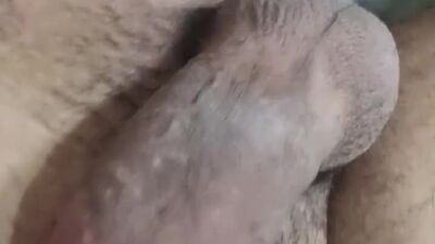 الزب الغليض و المعرق لي كتموت عليه الميمات المترمات ، أحسن حوية درتها ليها من الترمة الكبيرة ، خشيتو