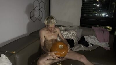 Jack O'Lantern Carve and Fuck Aftermath Video Tour Behind The Scenes - Kyle Stroker