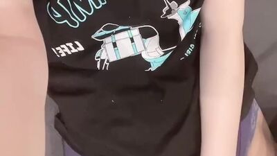 【素人】日本人の人妻が内緒でオナニーしてクパァしてみた（あんまりわかんないかも..）【個人撮影】