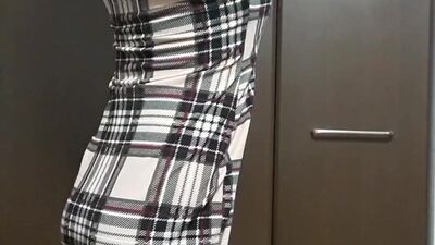 ラジオ体操 フェチ 女装子 男の娘 露出 ミニスカ ギャル 色白 巨乳 素人 ドM  企画 生脚 japanese transgender amateur hentai  asian reality