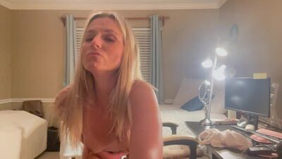 Hottest blonde milf wants to get fucked