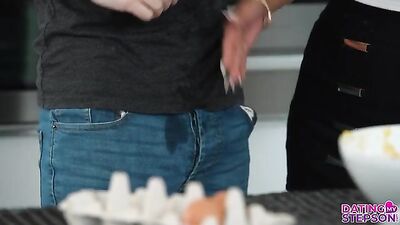 Filled Up Before Dinner - S3:E1