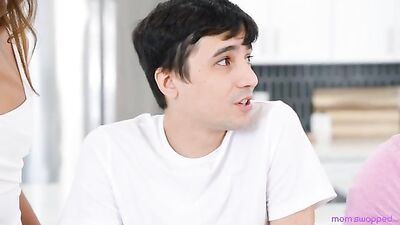 Romance Is Nice But Can You Fuck - S3:E7