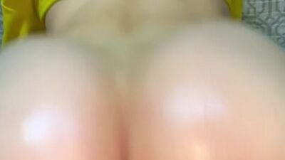 PERVERY WHITE GIRL WITH A BIG ASS ON HER FRIEND'S BOYFRIEND'S COCK