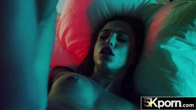 5KPORN Petite Spinner Anastasia Brokelyn Stretched Out