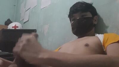Asian boy jack off again in front of the camera