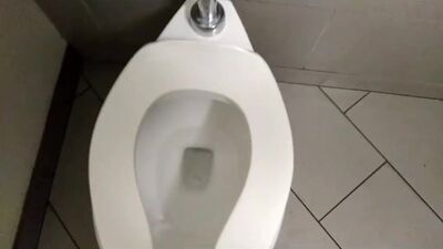 Black Dick Pissing 3