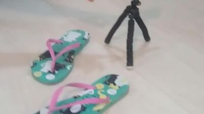 @tici_feet IG tici feet taking pics!
