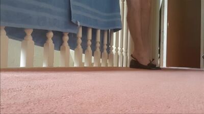 Squeaky Flat Shoes Experiment